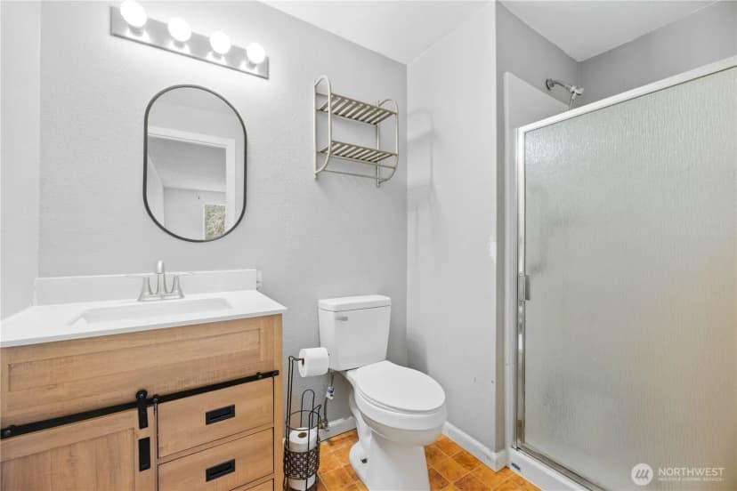 Property photo for 1807 9th Street Sw, Puyallup photo 13