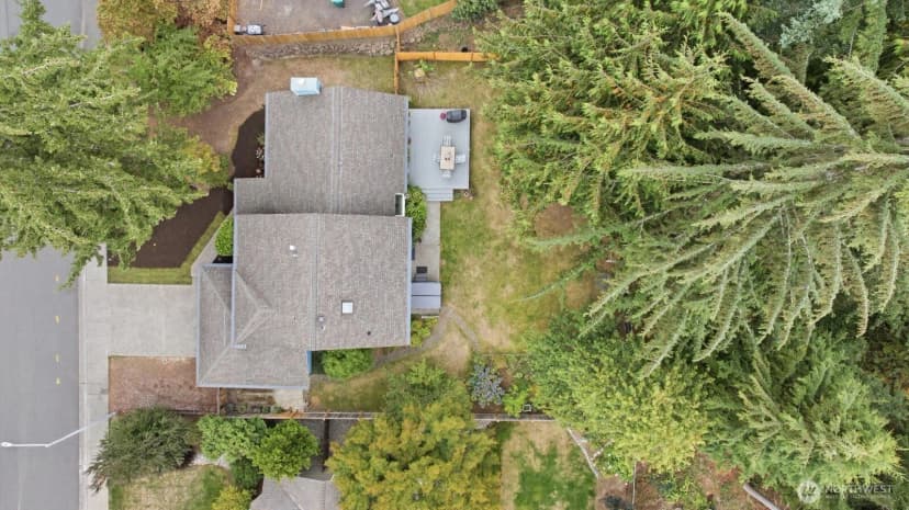 Property photo for 2608 184th Place Se, Bothell photo 26