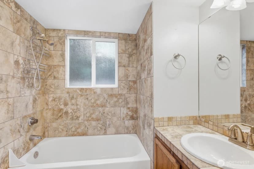 Property photo for 2608 184th Place Se, Bothell photo 18
