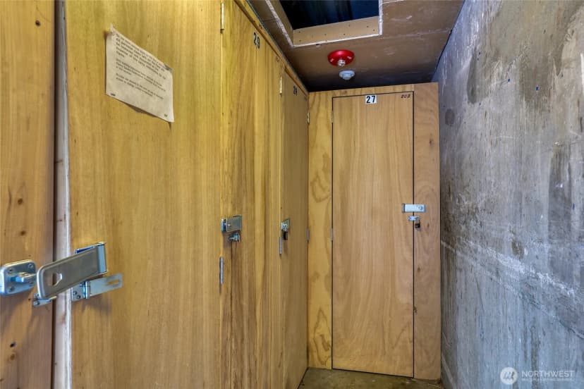 Property photo for 905 Cherry Street #102, Seattle photo 16