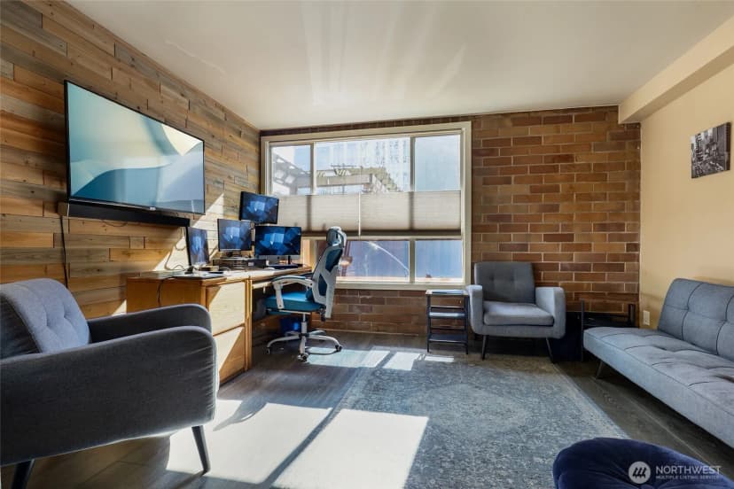 Property photo for 905 Cherry Street #102, Seattle