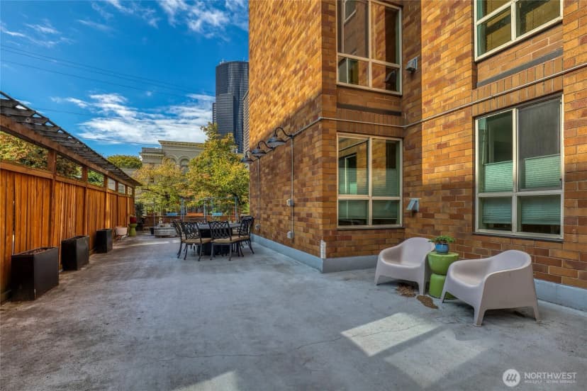 Property photo for 905 Cherry Street #102, Seattle photo 14