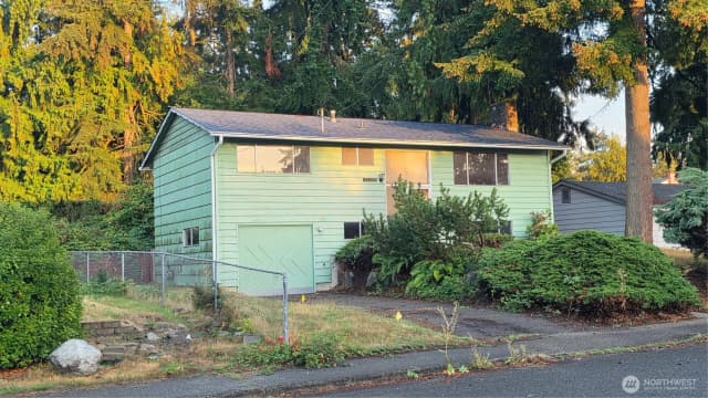 Property photo for 22209 60th Avenue W, Mountlake Terrace