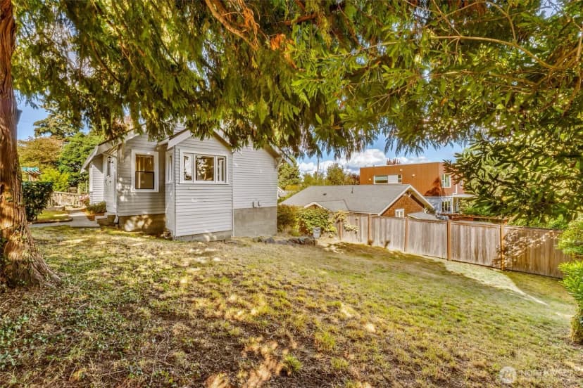 Property photo for 8818 8th Street Nw, Seattle photo 28