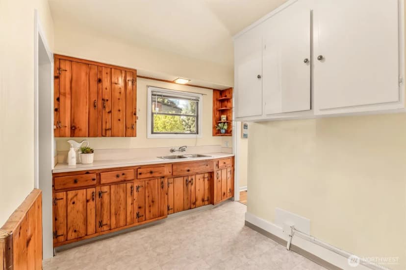 Property photo for 8818 8th Street Nw, Seattle photo 10