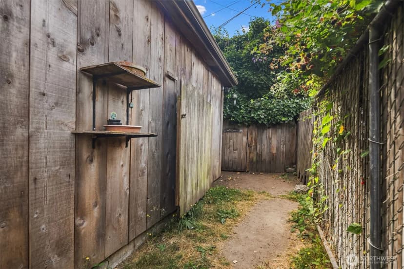 Property photo for 652 Nw 85th Street, Seattle photo 19