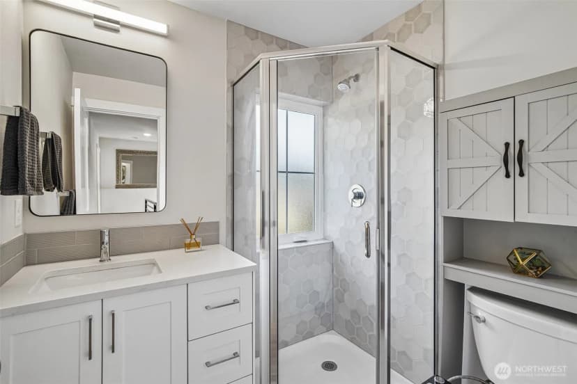 Property photo for 7000 32nd Avenue Nw #c, Seattle photo 16