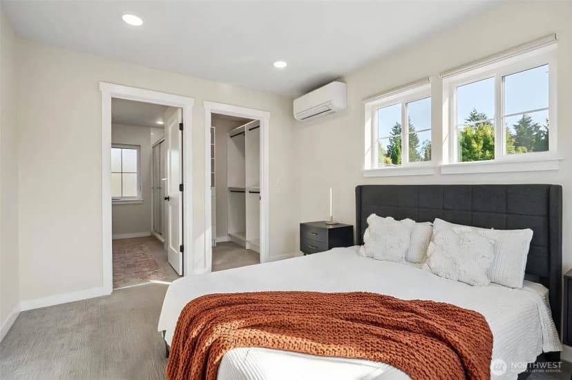 Property photo for 7000 32nd Avenue Nw #c, Seattle photo 12