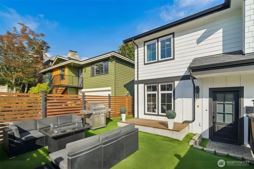 Property photo for 7000 32nd Avenue Nw #c, Seattle photo 20