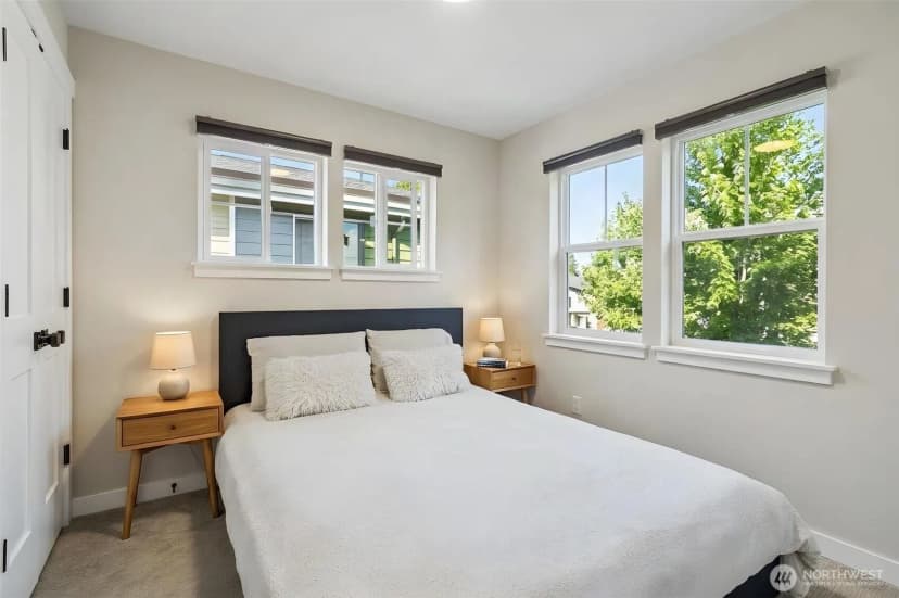 Property photo for 7000 32nd Avenue Nw #c, Seattle photo 14