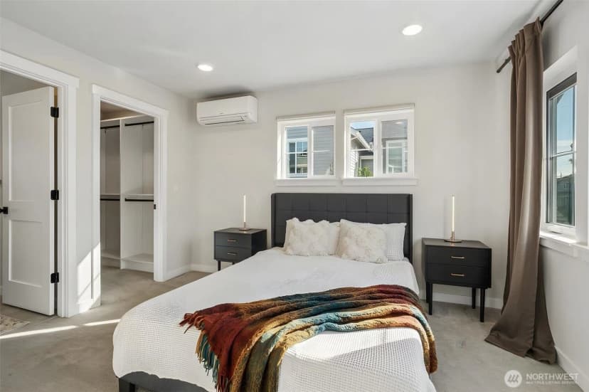 Property photo for 7000 32nd Avenue Nw #c, Seattle photo 10
