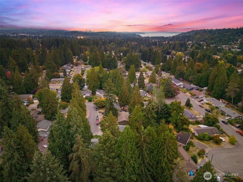 Property photo for 14415 105th Avenue Ne, Kirkland photo 30