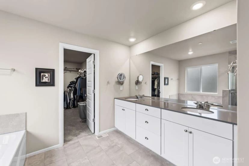 Property photo for 1231 Baker Heights Loop, Bremerton photo 23