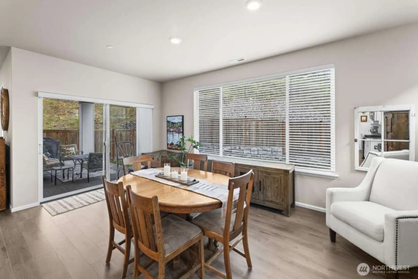 Property photo for 1231 Baker Heights Loop, Bremerton photo 11