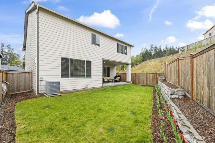 Property photo for 1231 Baker Heights Loop, Bremerton photo 32