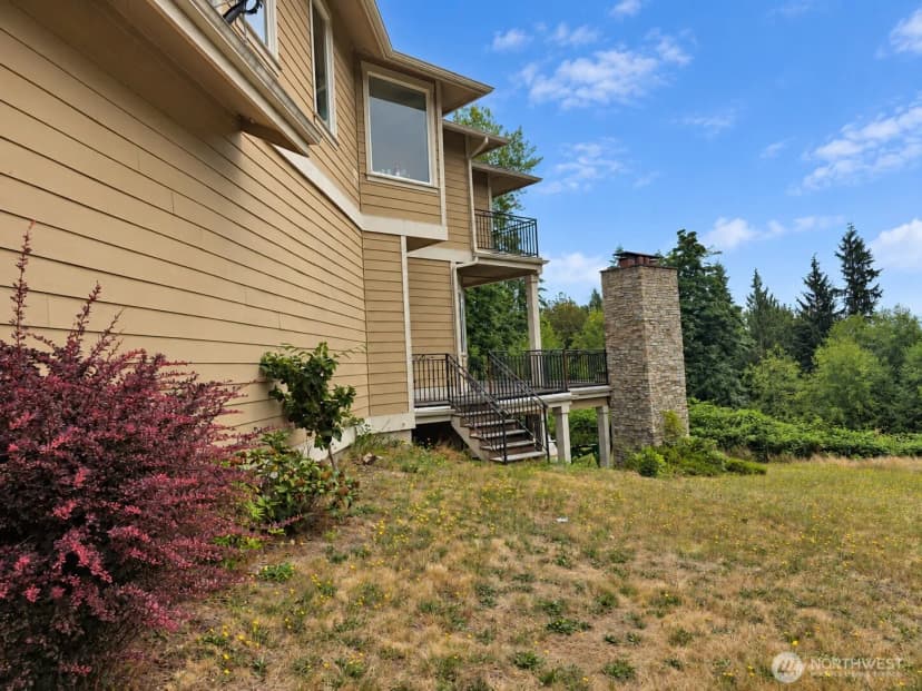 Property photo for 21617 E Lost Lake Road, Snohomish photo 38