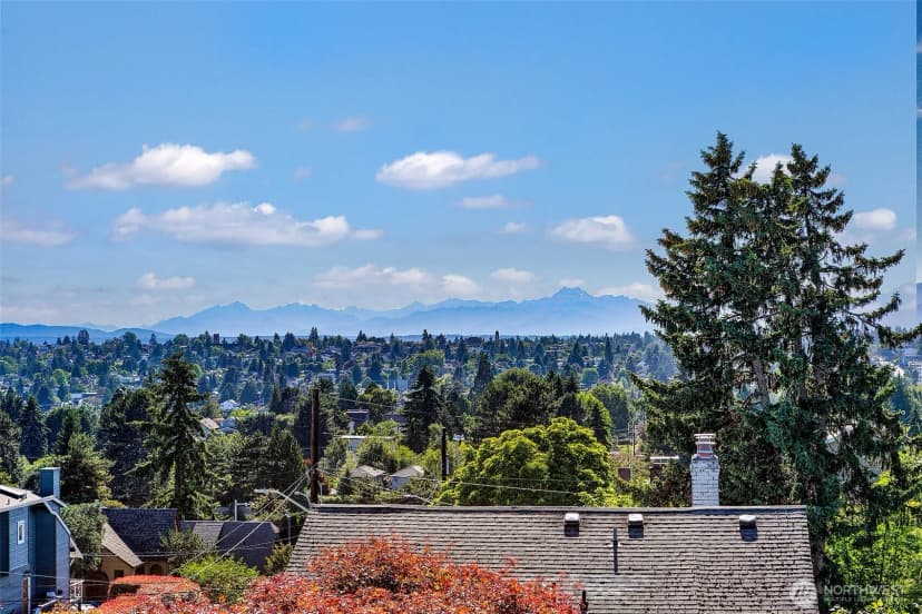 Property photo for 332 Ne Elk Place, Seattle photo 26
