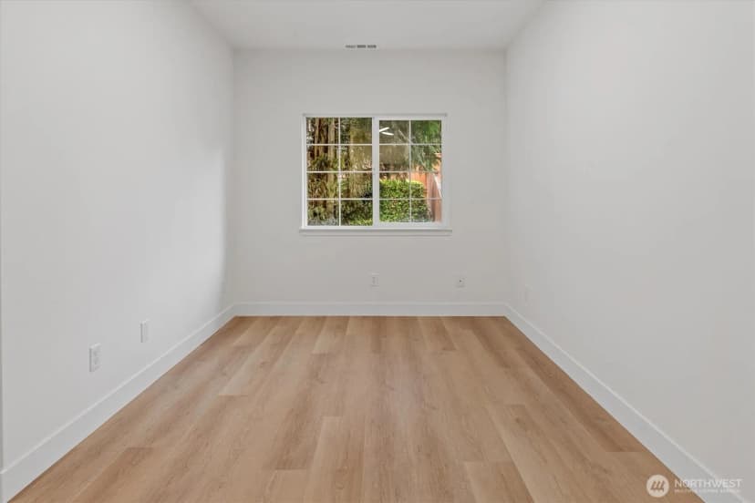 Property photo for 6304 Sheffield Lane E, Fife photo 21
