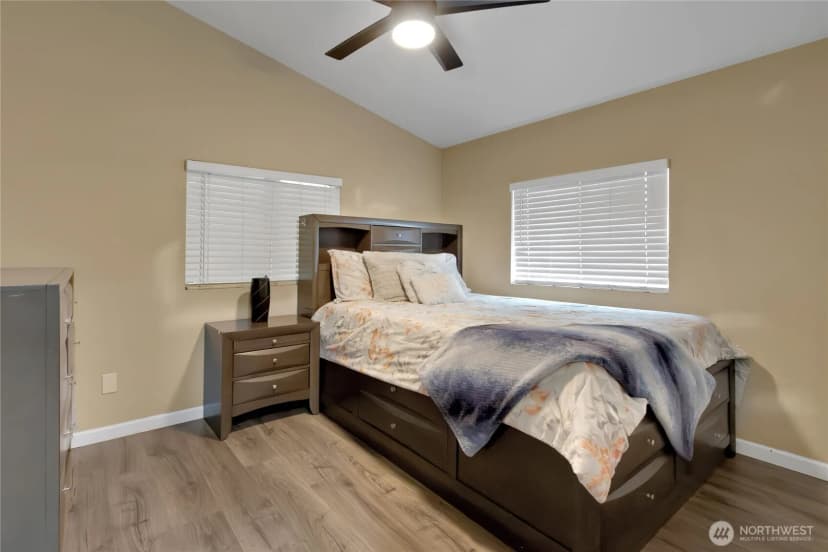 Property photo for 20801 Bonanza Drive E, Bonney Lake photo 10