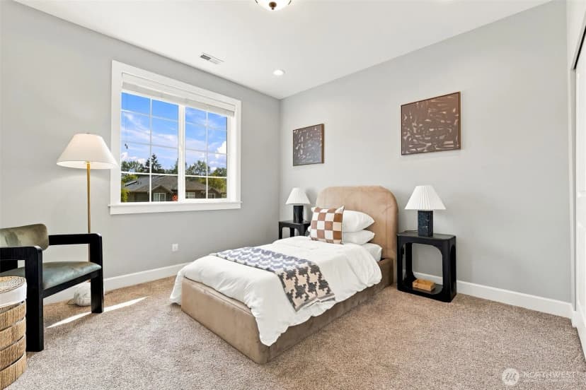Property photo for 10036 Ne 151st Drive, Bothell photo 26