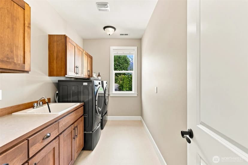 Property photo for 10036 Ne 151st Drive, Bothell photo 30