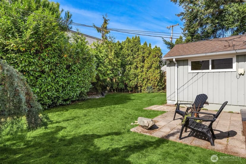 Property photo for 15329 Stone Avenue N, Shoreline photo 32