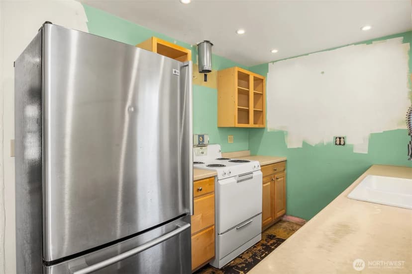 Property photo for 15329 Stone Avenue N, Shoreline photo 17