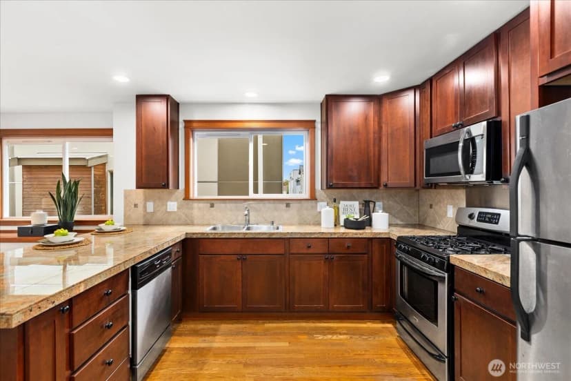 Property photo for 809 Nw 53rd Street #b, Seattle photo 14