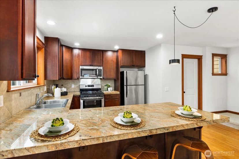 Property photo for 809 Nw 53rd Street #b, Seattle photo 13