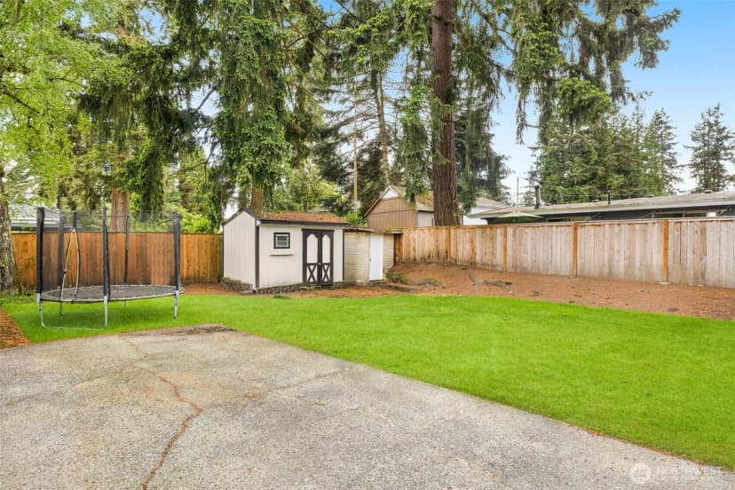 Property photo for 627 166th Avenue Ne, Bellevue photo 24
