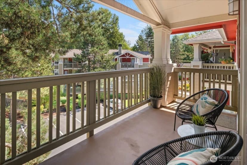 Property photo for 7711 Ne 175th Street #a305, Kenmore photo 24