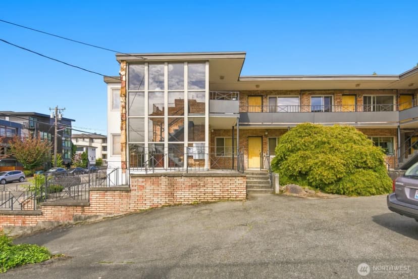 Property photo for 6530 24th Avenue Nw, Seattle photo 7