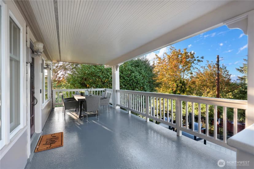 Property photo for 3780 Sw Grayson Street, Seattle photo 8