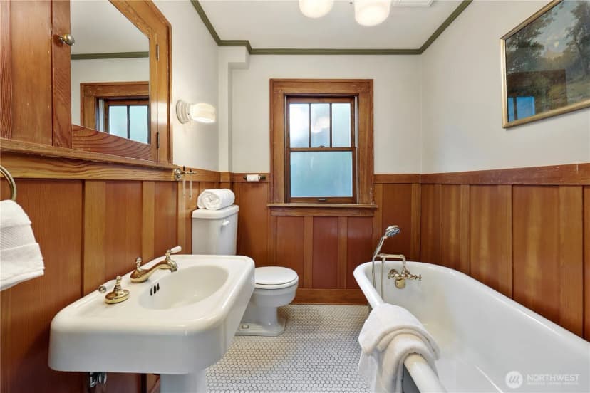 Property photo for 3780 Sw Grayson Street, Seattle photo 26