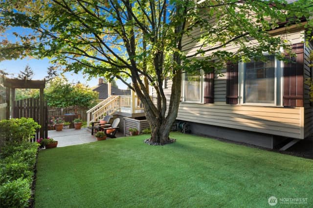Property photo for 3780 Sw Grayson Street, Seattle photo 3