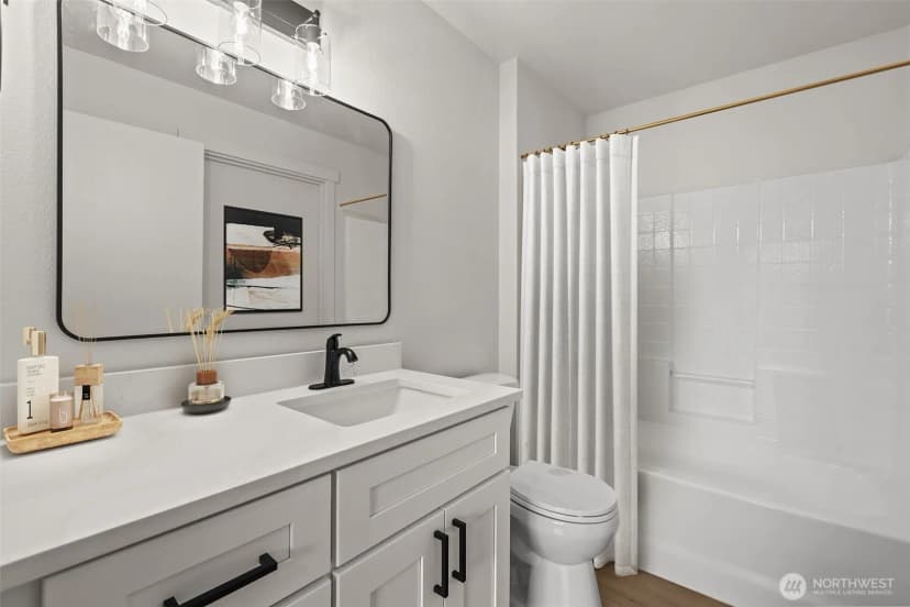 Property photo for 10825 Se 200th Street #b102, Kent photo 18
