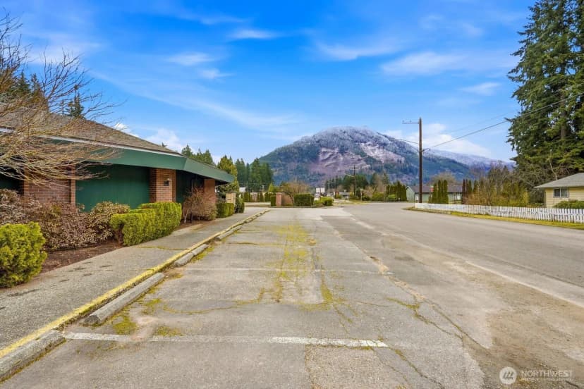 Property photo for 1200 Seeman, Darrington photo 10