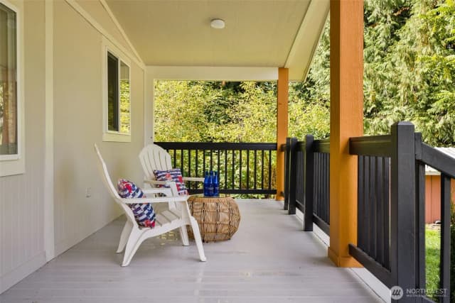 Property photo for 1213 324th Way Ne, Carnation photo 3