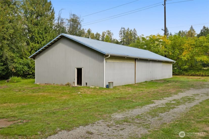 Property photo for 1213 324th Way Ne, Carnation photo 22