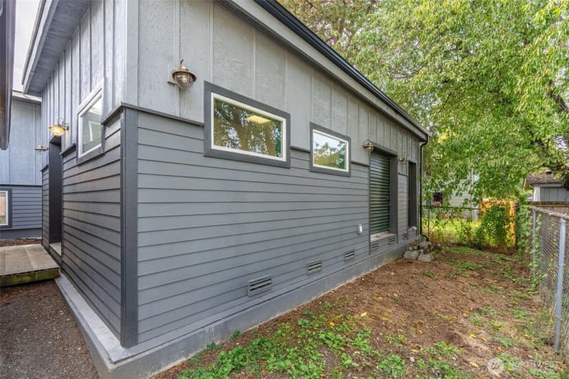 Property photo for 16818 21st Ave Ct E, Spanaway photo 2