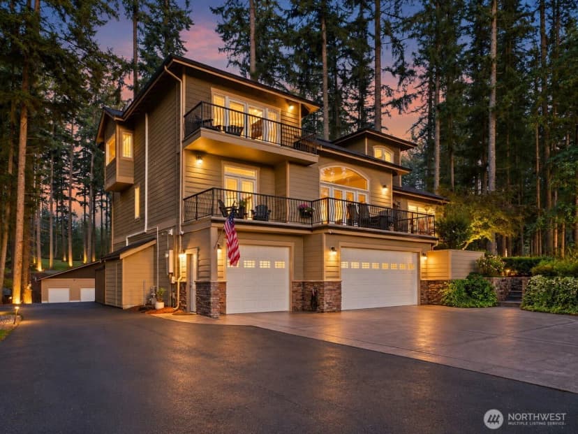 Property photo for 30076 232nd Place Se, Black Diamond photo 2