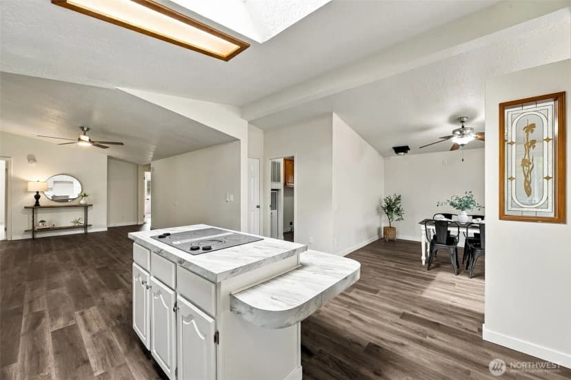 Property photo for 5907 288th Street E, Graham photo 11