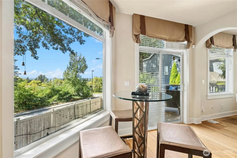 Property photo for 7003 117th Place Ne, Kirkland photo 15