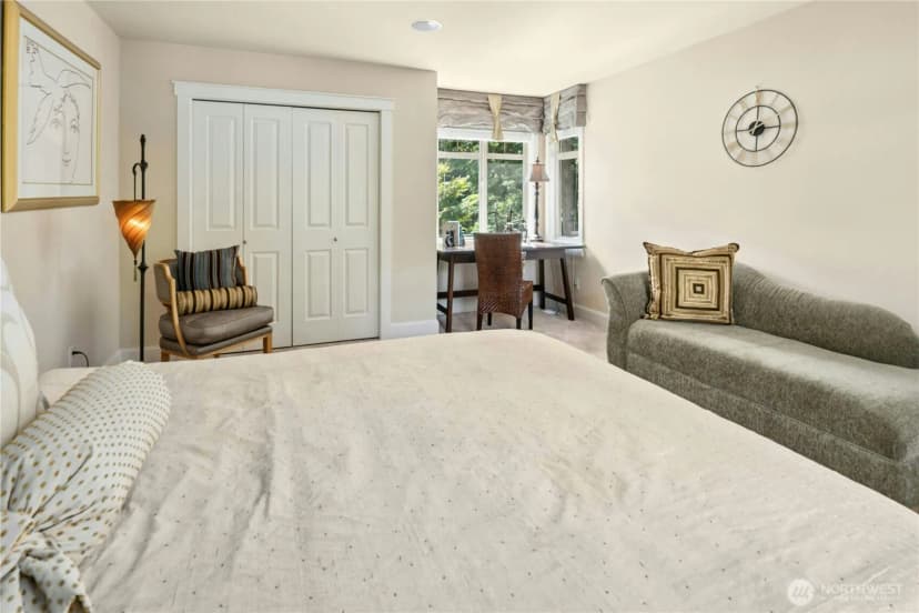Property photo for 7003 117th Place Ne, Kirkland photo 22