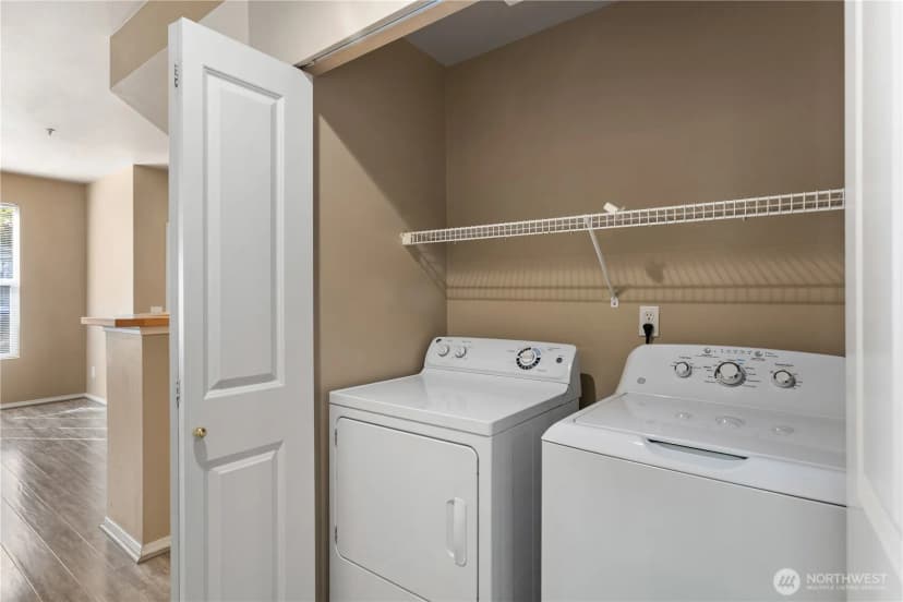Property photo for 5230 Se 238th Lane, Issaquah photo 9