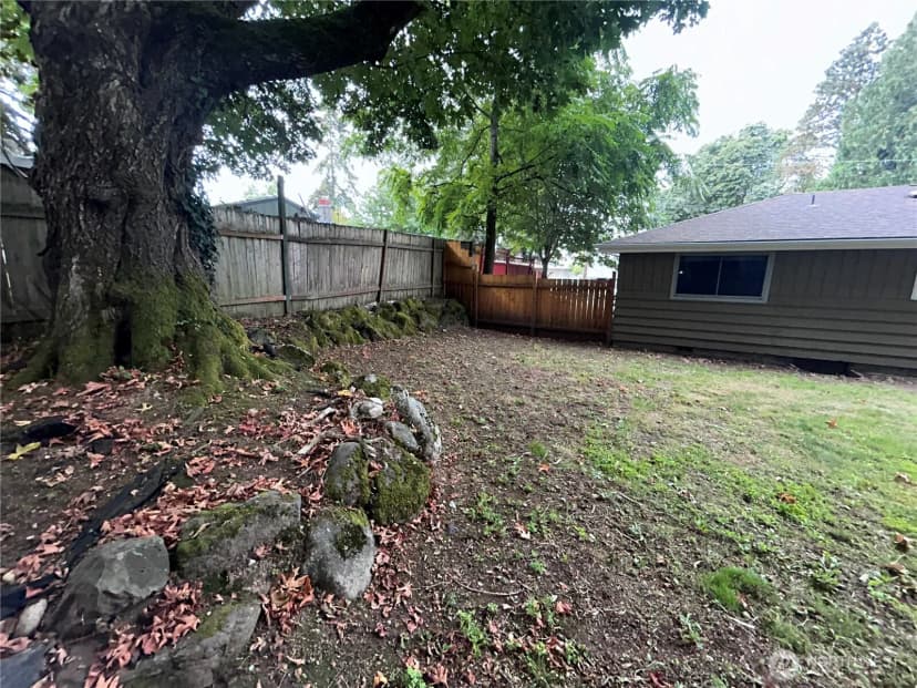 Property photo for 20812 25th Avenue S, Sea Tac photo 20