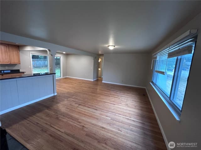 Property photo for 20812 25th Avenue S, Sea Tac photo 3