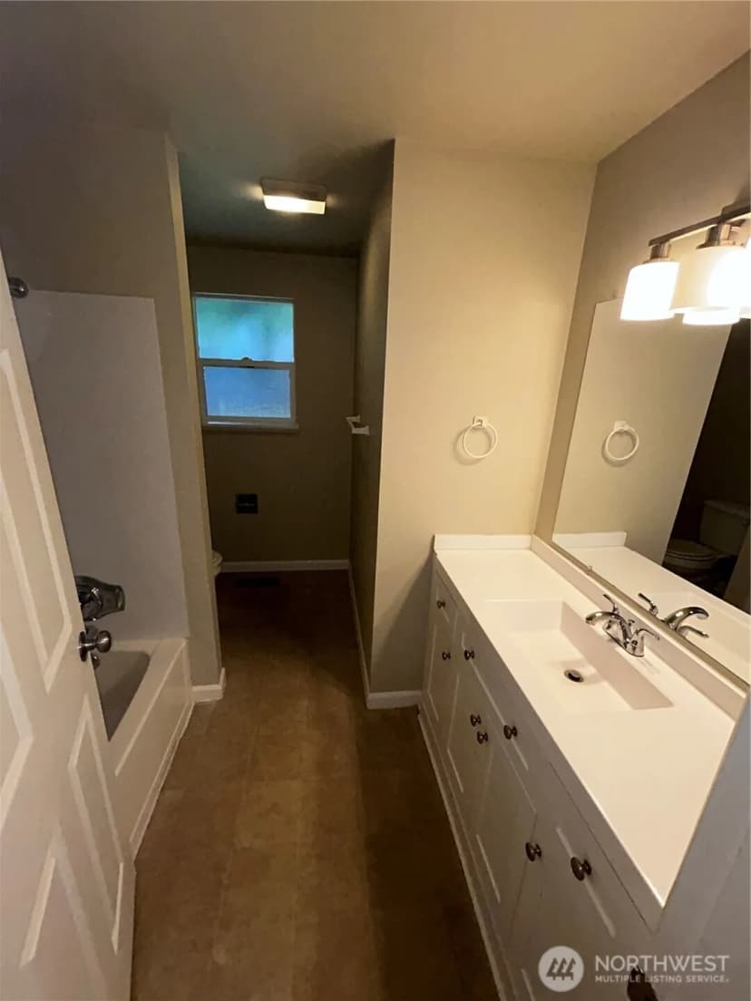Property photo for 20812 25th Avenue S, Sea Tac photo 10