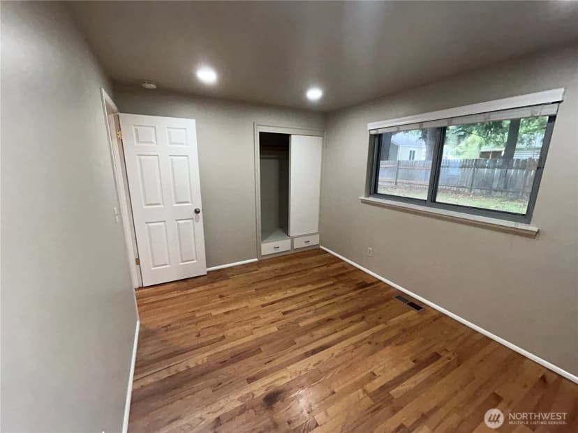 Property photo for 20812 25th Avenue S, Sea Tac photo 16
