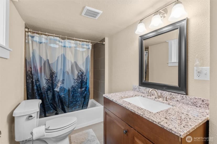 Property photo for 10808 53rd Avenue S, Seattle photo 11